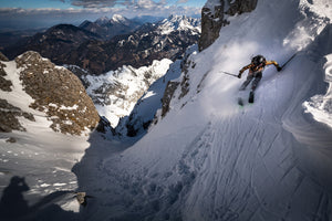 photo-wallpaper-drop-into-couloir-x