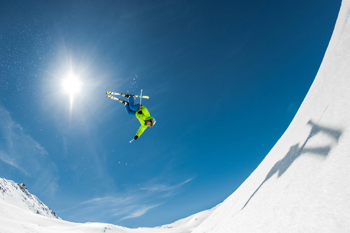 photo-wallpaper-backcountry-backflip