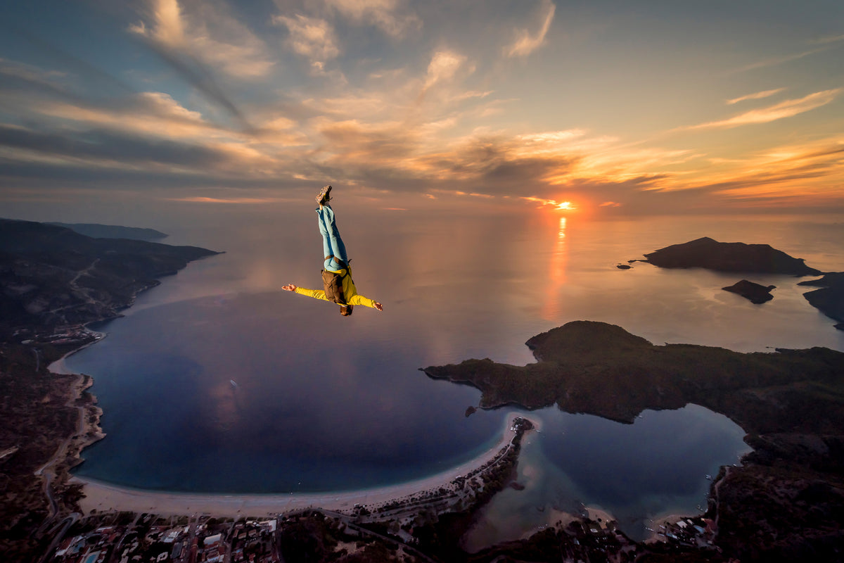 photo-wallpaper-freefalling-with-guillaume-galvani