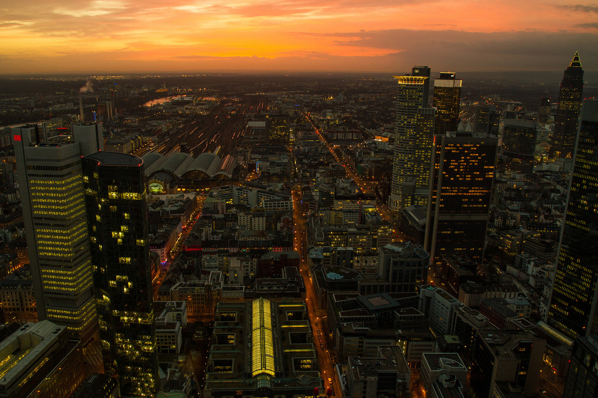 photo-wallpaper-above-the-rooftops-of-frankfurt