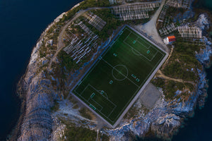 photo-wallpaper-the-furthest-football-field-x