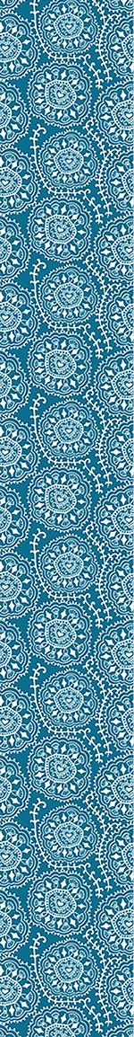 patterned-wallpaper-heart-doilies