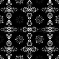 patterned-wallpaper-renaissance-crystal