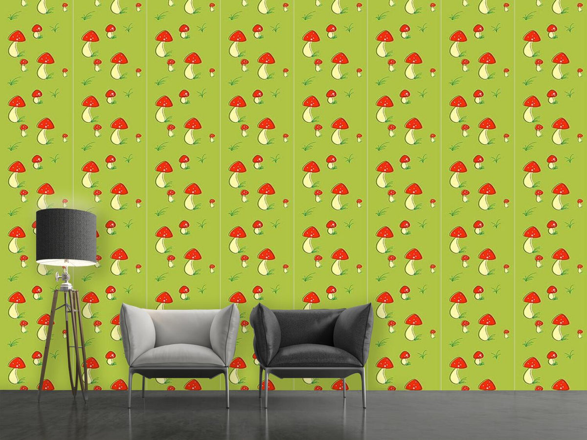 patterned-wallpaper-bold-fly-agarics