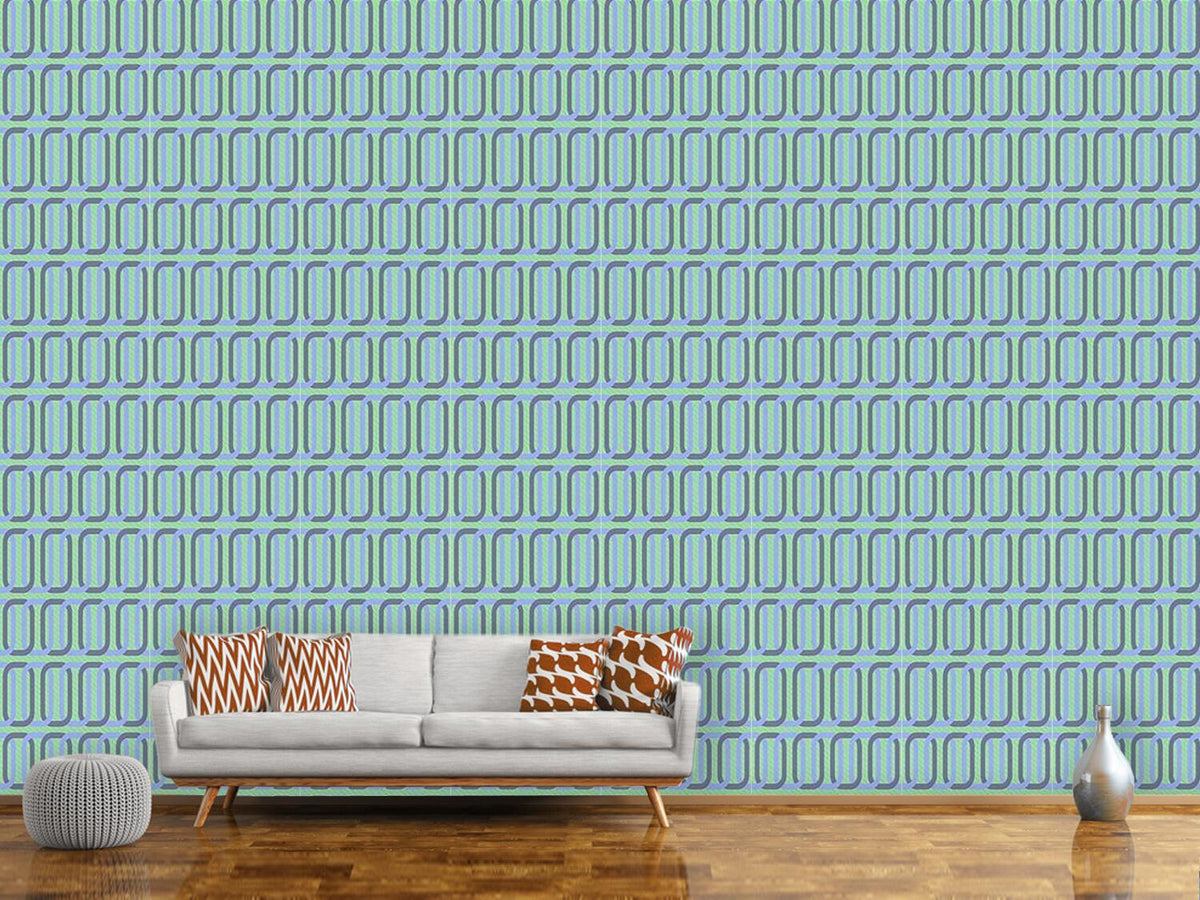 patterned-wallpaper-chains