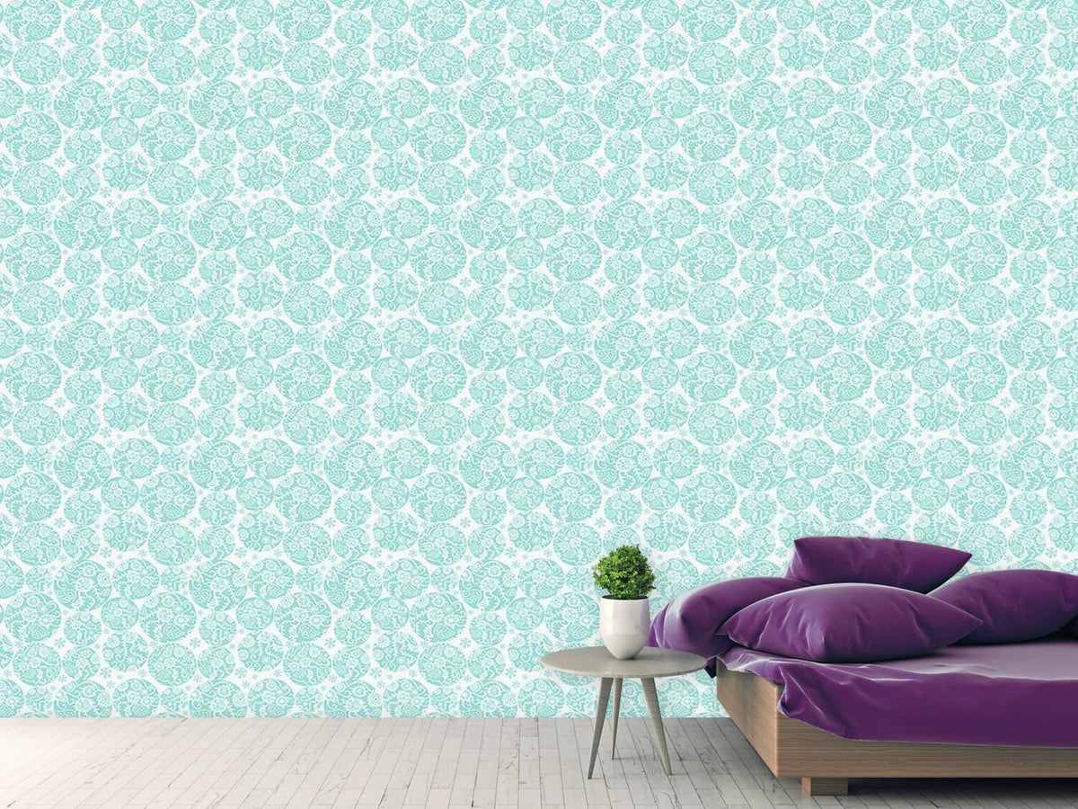 patterned-wallpaper-filigree-winter-circles