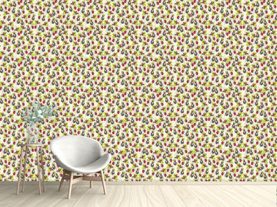 patterned-wallpaper-lucky-flowers