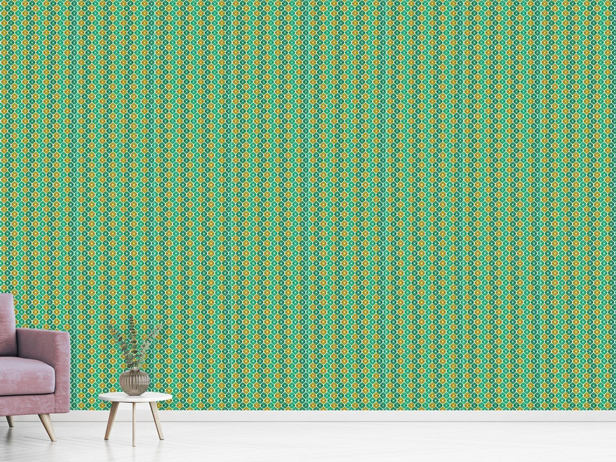 patterned-wallpaper-snakeskin-in-spring