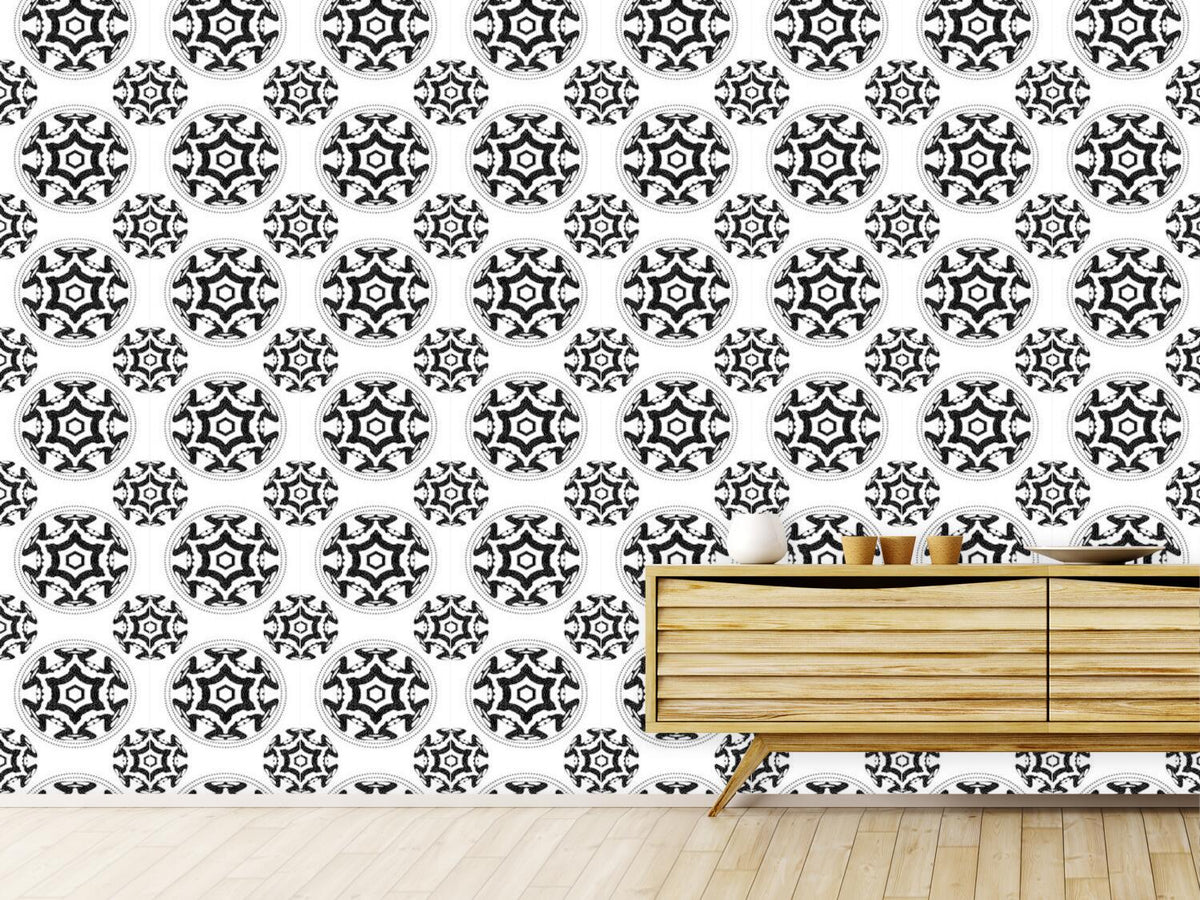 patterned-wallpaper-the-circle-of-the-black-star