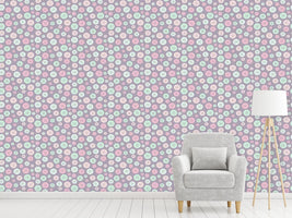 patterned-wallpaper-snowflake-in-a-bubble