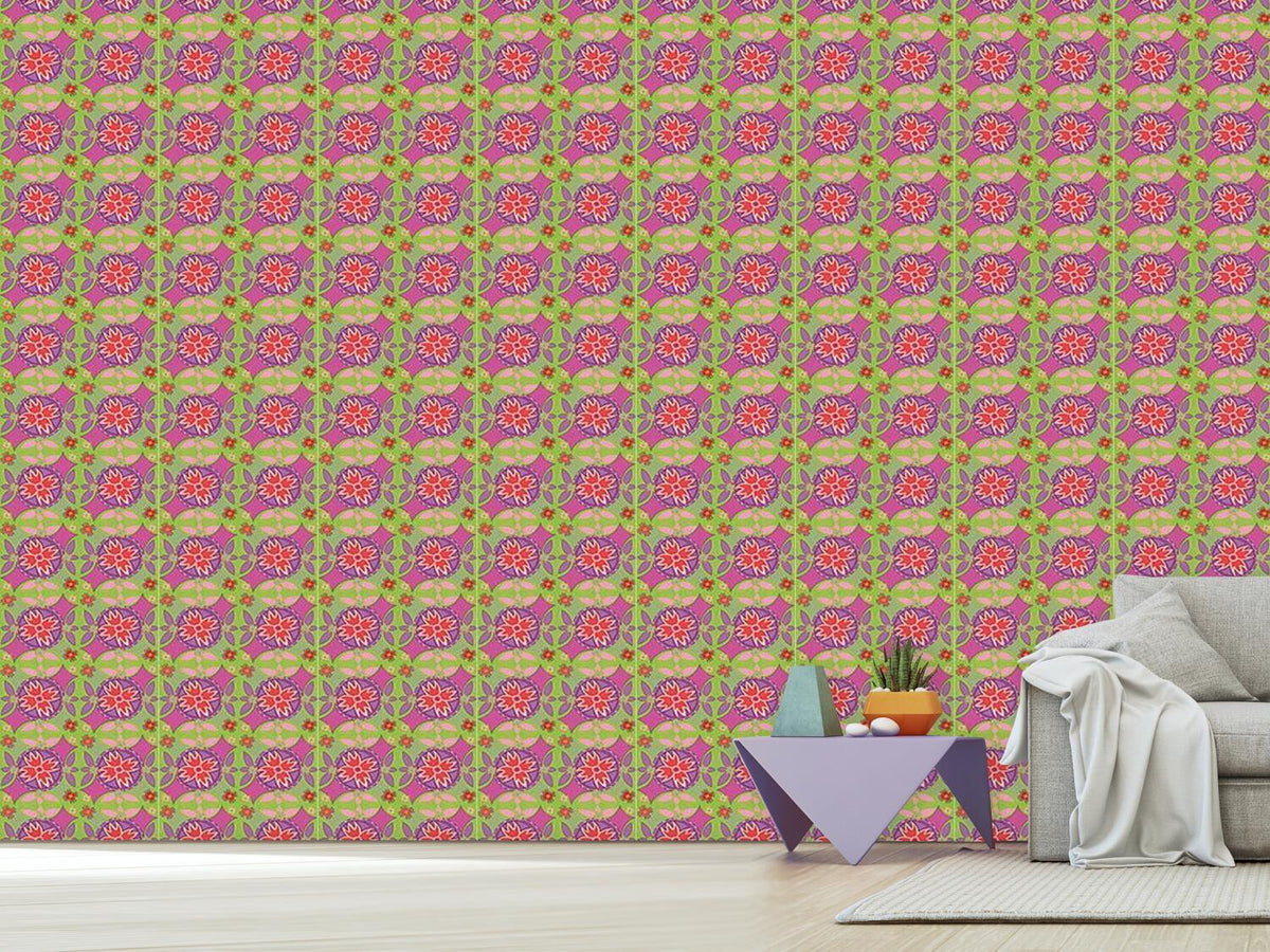 patterned-wallpaper-floral-circles