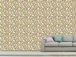 patterned-wallpaper-lucky-flowers