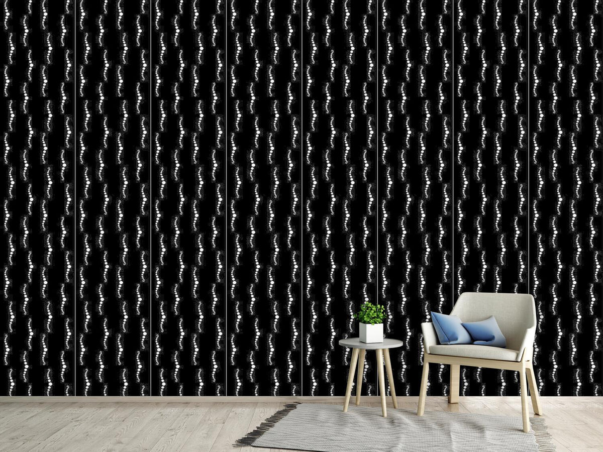 patterned-wallpaper-night-of-the-pearl-divers