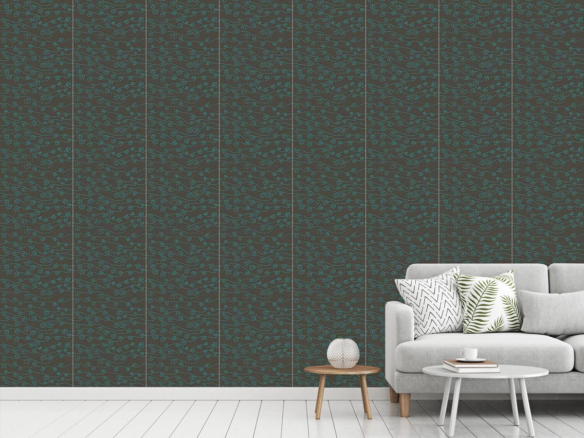 patterned-wallpaper-chain-waves