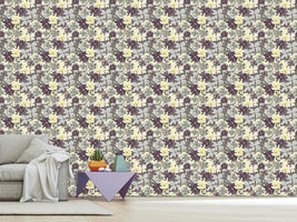 patterned-wallpaper-she-dreamed-in-the-flower-garden