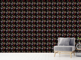 patterned-wallpaper-ravages-of-time