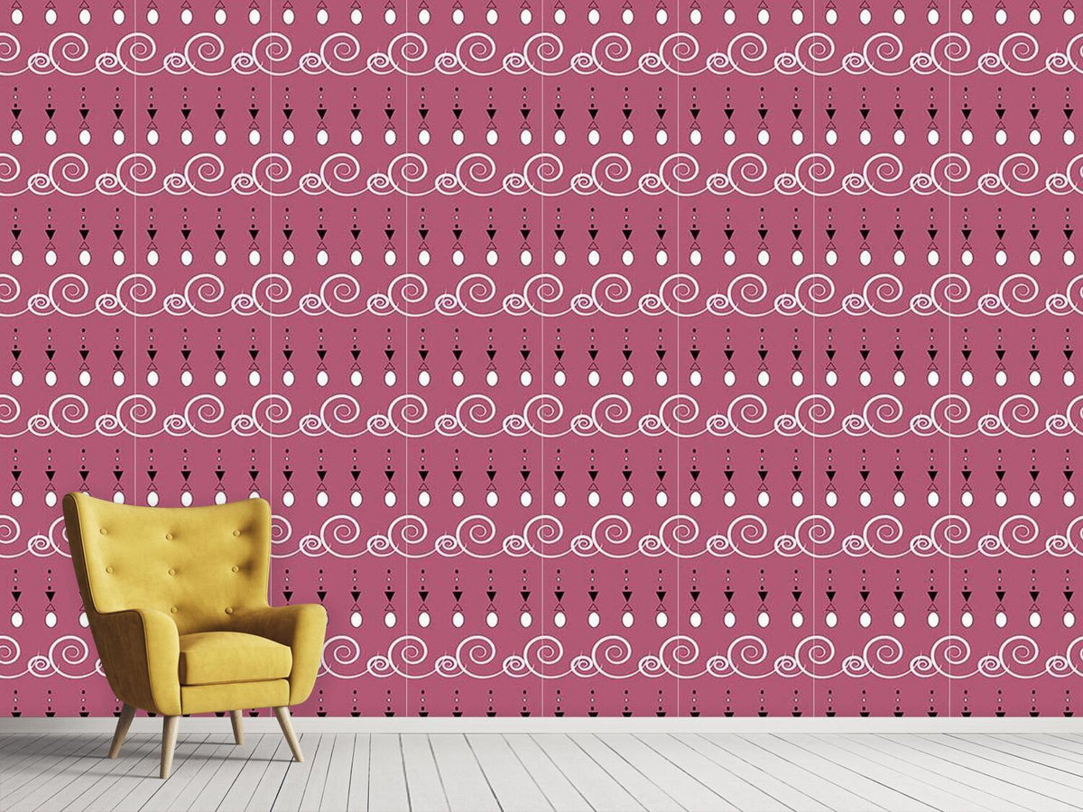 patterned-wallpaper-madame-poirot