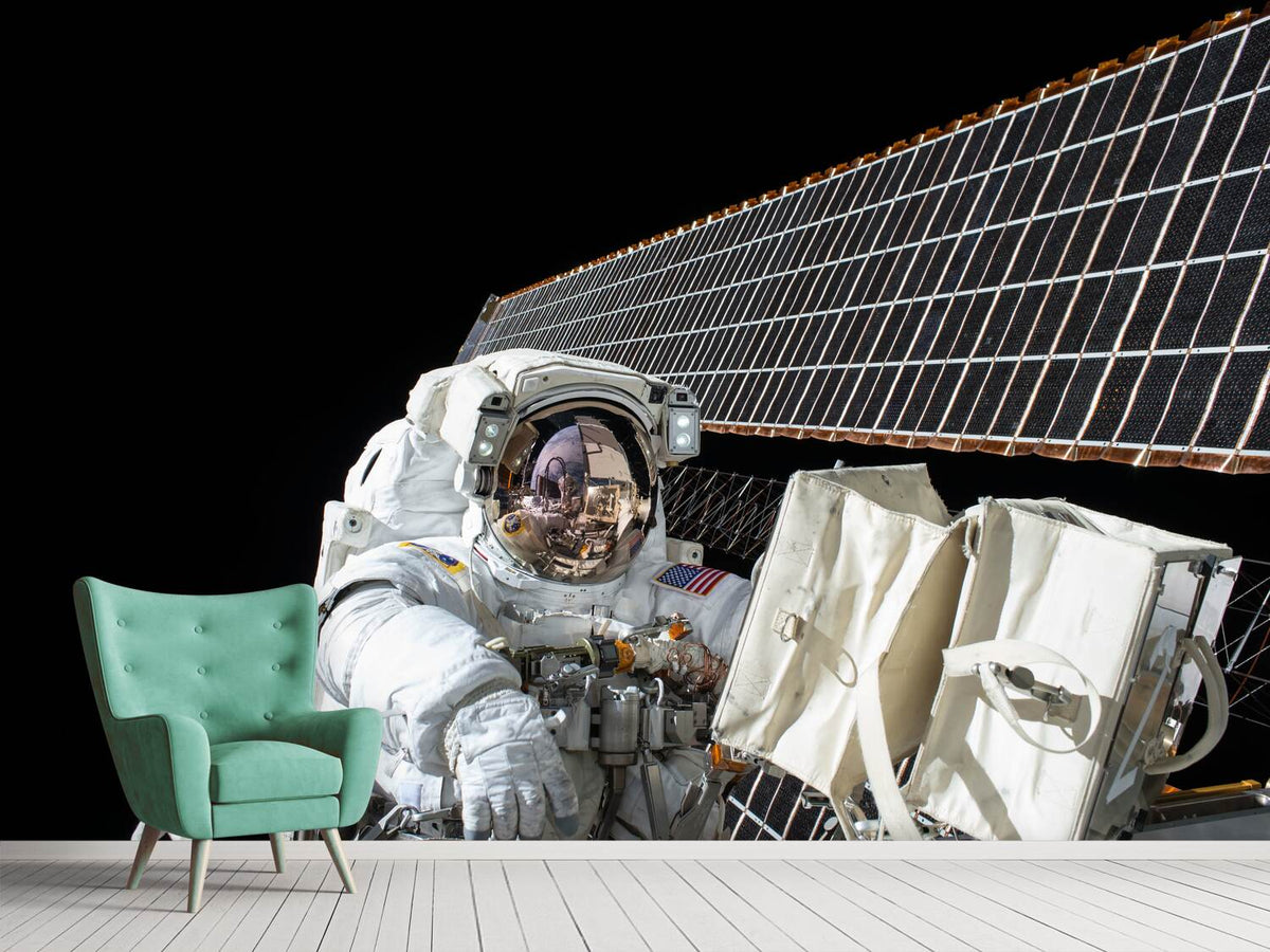 photo-wallpaper-astronaut-at-work