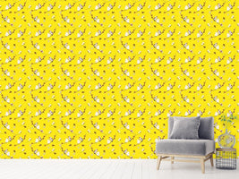 patterned-wallpaper-lovebirds-yellow